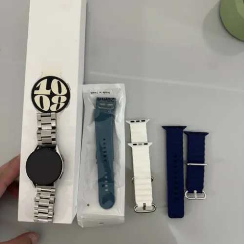 Samsung Galaxy Watch 6 - Estado de Novo + Pulseiras Extras e Caixa