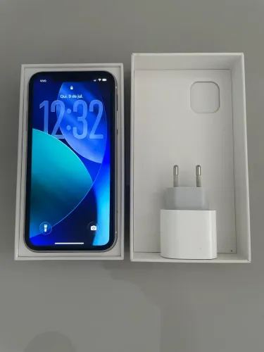 iPhone 11 - 80% Bateria - perfeito 