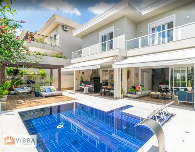 Casa para alugar no bairro Alphaville - Santana de Parnaíba/SP