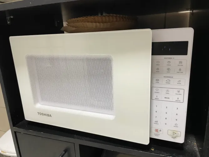 Microondas Toshiba 27 L