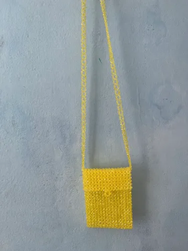 bolsa de miçanga amarela alça longa