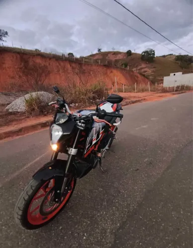 Ktm duke 390 a mais zera de mg
