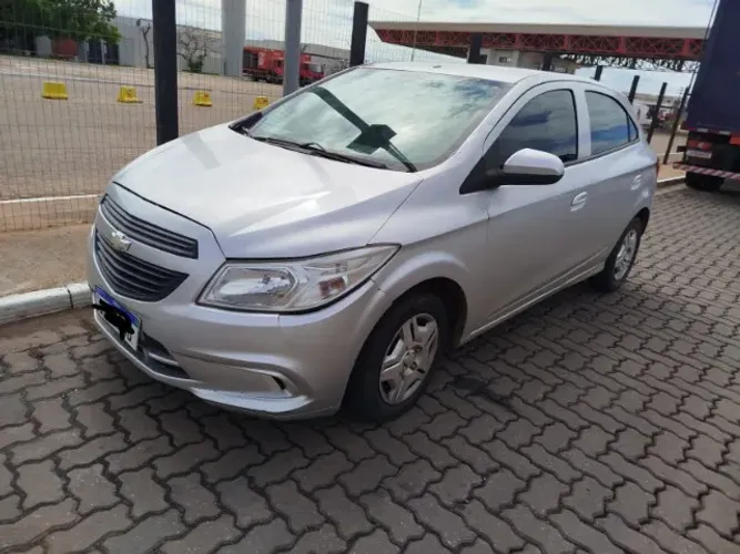 Chevrolet Onix JOY Hatch 1.0 8V Flex Mec. 4P 2018