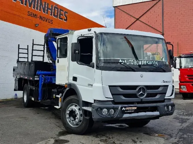 mb atego 1719 toco 2022 carroceria de ferro e munck PHD16