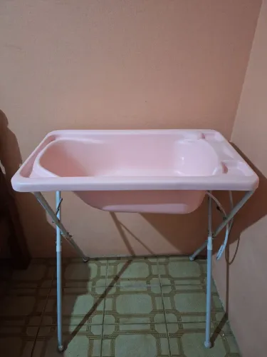 Banheira bebê Galzerano com suporte