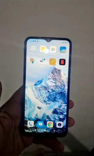Redmi 10a, sem defeitos, funcionando perfeitamente.Pronto para uso.Faço entrega