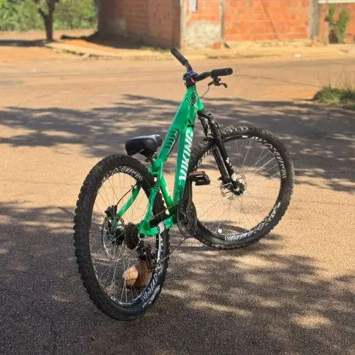 Vikingx so pegar e andar