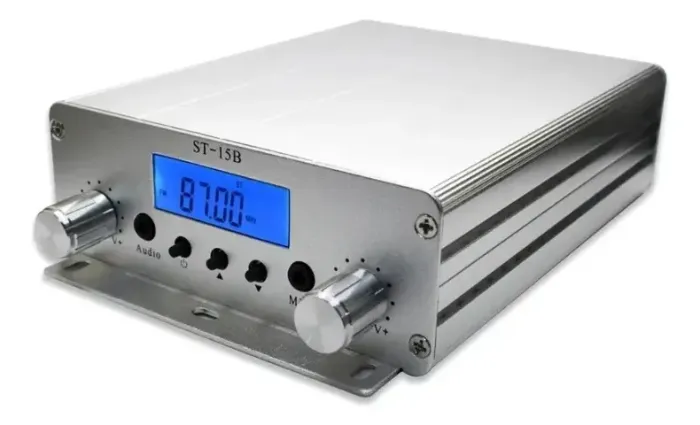 Transmissor Rádio Fm 15w St-15b Sem Acessórios
