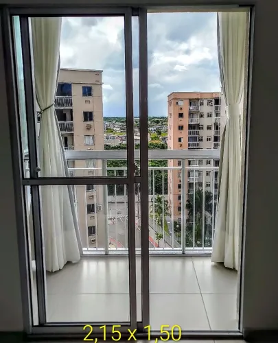 Porta sacada 2 folhas móveis 2,15 x 1,50 branco