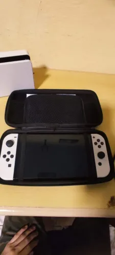 Vendo um Nintendo switch OLED