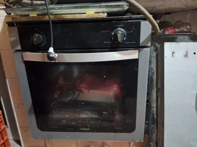 Forno e fogão usado