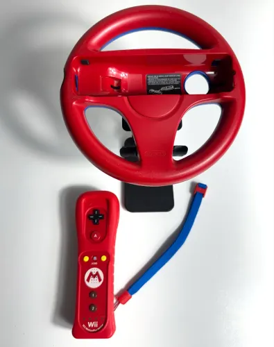 Controle Wii mais volante edição Mario 