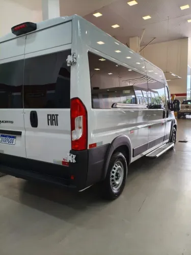 Fiat Ducato Minibus 2.2 LUXO 16L (E6) 2026