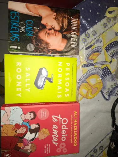 Trio de livros