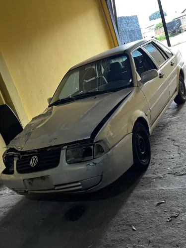 Sucata Santana 2001 2.0 completo 