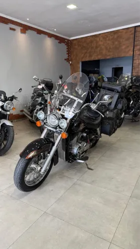 HONDA VT SHADOW 750