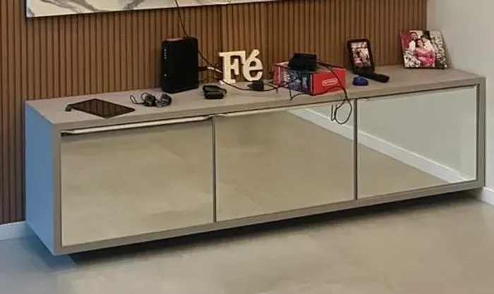 Rack e porta a venda!