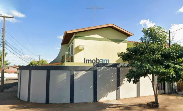 Kitnet com 1 dormitório para alugar, 40 m² por R$ 1.600,00/mês - Lago Juliana - Londrina/P