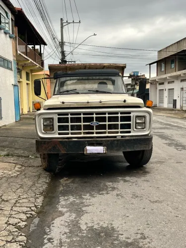 Vendo Caminhão Ford11000 reduzido