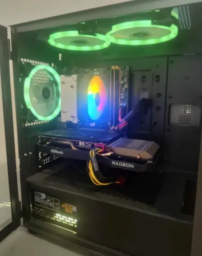 PC GAMER RYZEN 7 480GB (excelente estado)