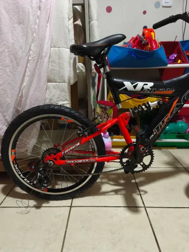Vendo bicicleta infanto juvenil