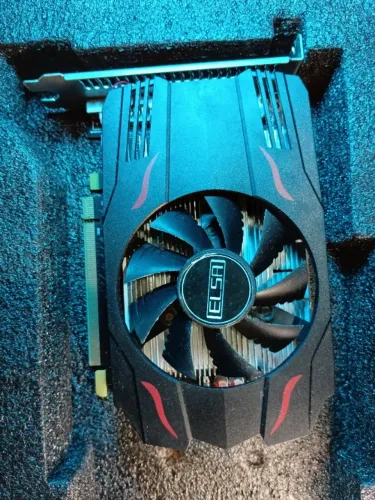 RX 550 4Gb - Rodando perfeitamente