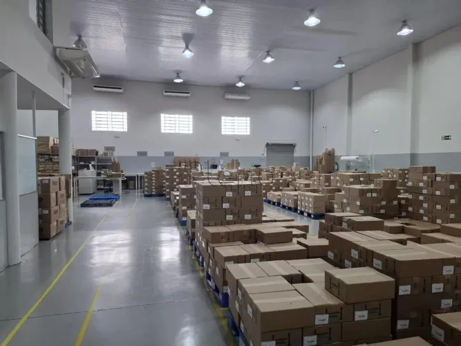 Barracão à venda em Campinas, São Bernardo, com 635 m²
