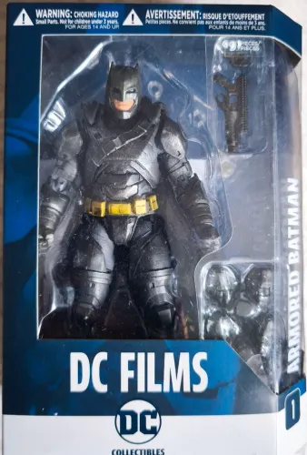 Armored Batman DC Collectibles 