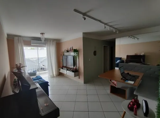 Apartamento à venda no Condomínio Garden Hill, em Sorocaba/SP.