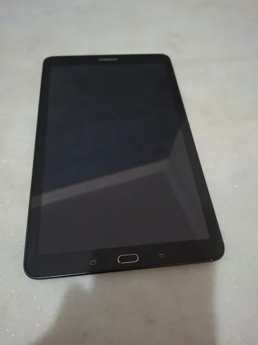 Tablet preto Samsung usado