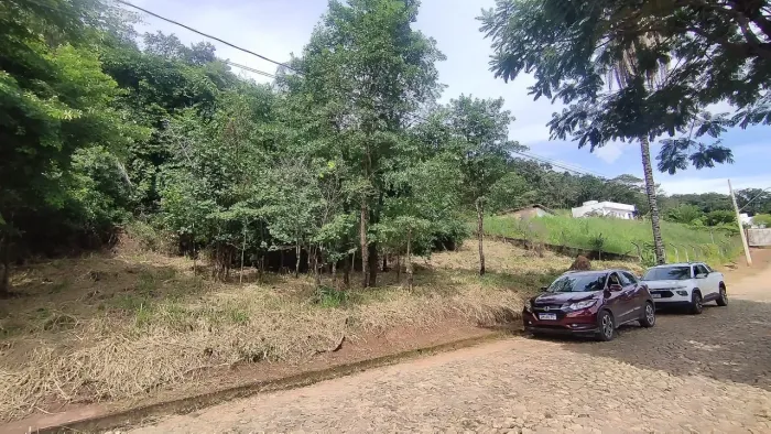 Lote em Condomínio Fechado