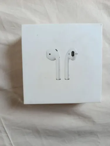 Airpods 1 funcionando parcialmente estado de conservação boa