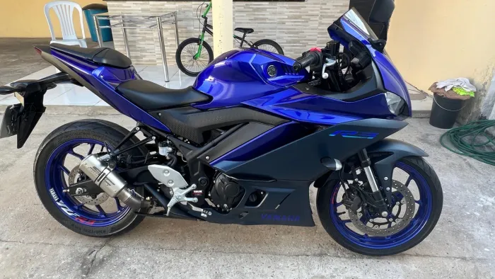 Vende-Se R3 Yamaha 24/24 7.500km rodados único dono