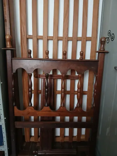 Cama solteiro de imbuia - madeira de lei