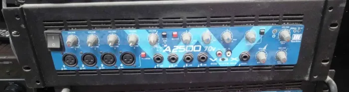 AMPLIFICADOR DE POTÊNCIA A2500 - LER A DESCRIÇÃO
