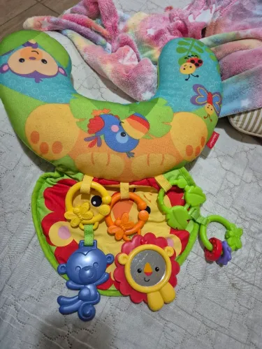Almofada de atividades Fisher Price 