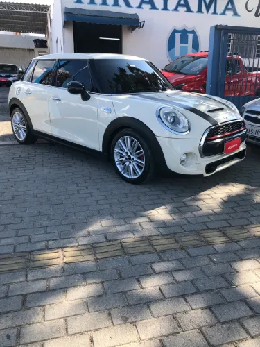 Mini Cooper S 2.0 Turbo 16V 5P Aut. 2016