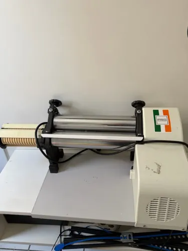 Cilindro Laminador Massas Elétrico Anodilar Stang 28cm 110v