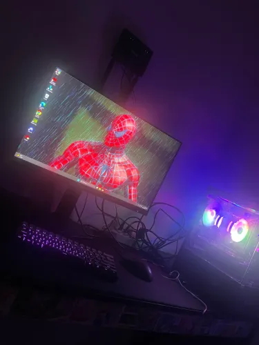 Pc gamer foda chama no pv, aceito ofertas.