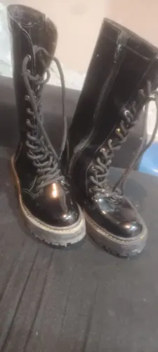 Bota preta
