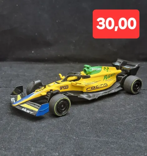 Carrinhos F1 1:43 Colecionaveis
