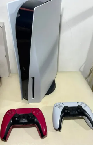 PS5 1TB Com Leitor de Disco + 2 Controles