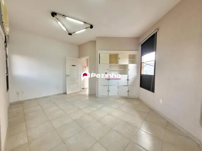 Sala comercial no centro de Limeira