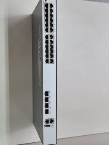Switch Huawei 24 portas