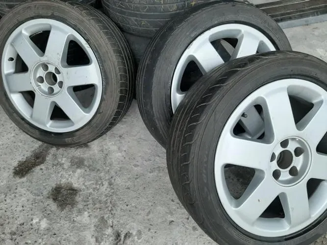 Roda aro 17 VW palito Prata taluda tala 7.5 Golf 5X100 