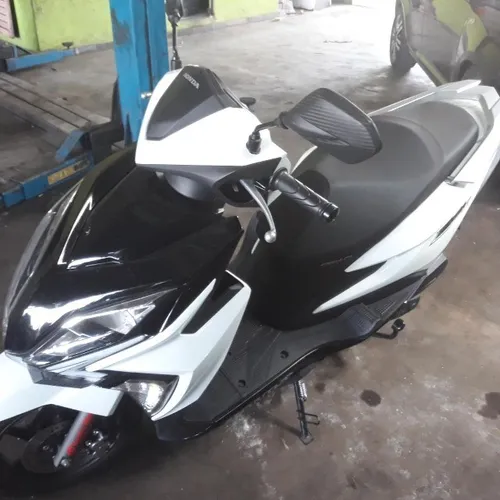 Moto Honda Elite 125 Ano e Documento 2022 Scooter 980KM