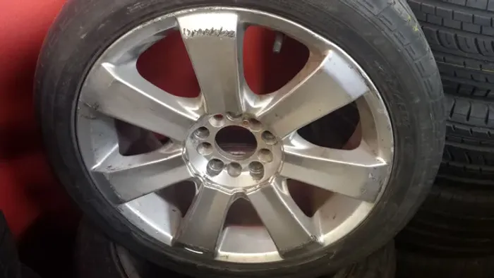 Roda aro 17 Tsw Heaven Prata usada avulsa 5x100 e 5x112