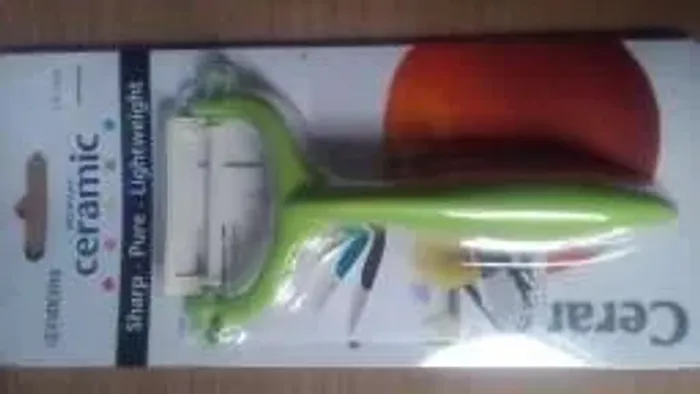 Descascador de legumes japonês Kyocera 