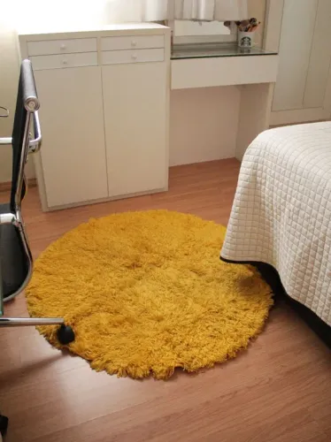 TAPETE AMARELO REDONDO FELPUDO