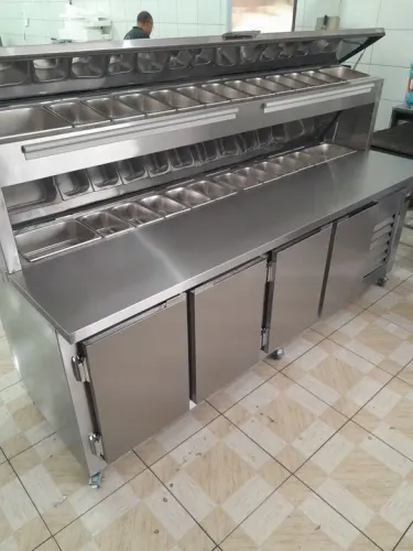 BALCAO CONDIMENTADORA REFRIGERADA! Medida 2.50x80x1.45